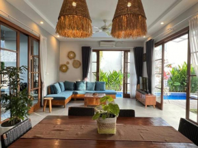 2 BR Pepper House Villa near GWK Jimbaran - garden view